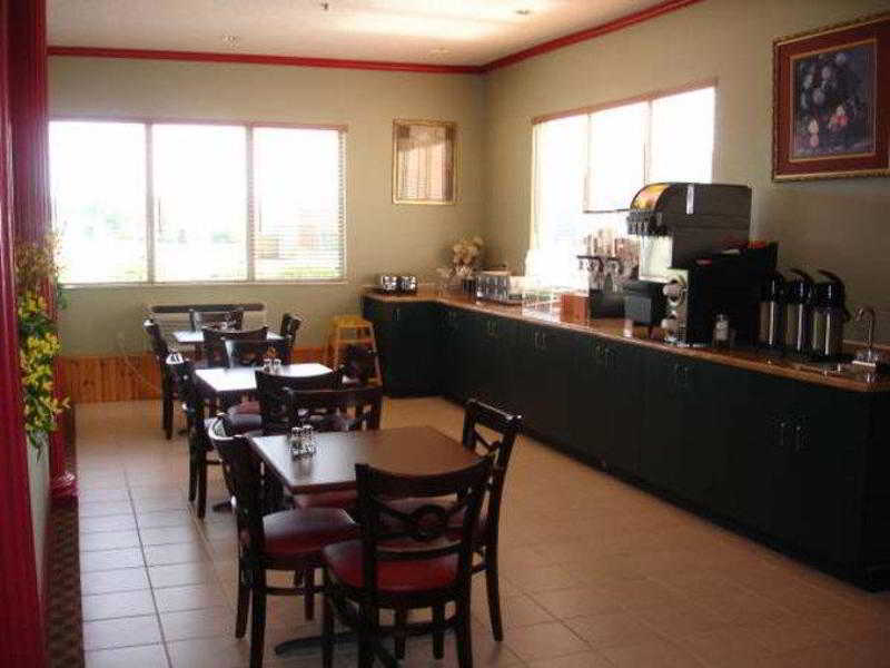 Best Western Teal Lake Inn Mexico Restaurant photo