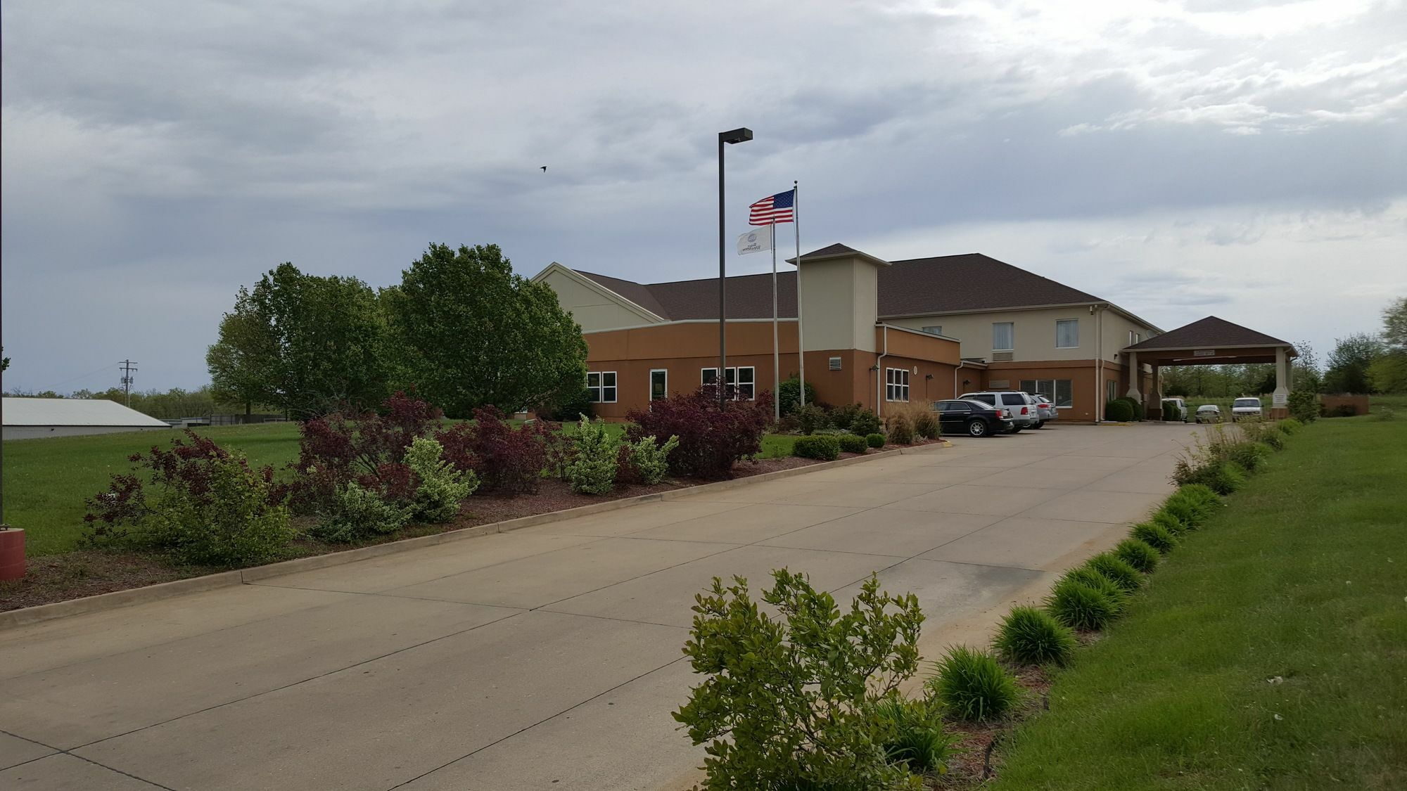 Best Western Teal Lake Inn Mexico Exterior photo