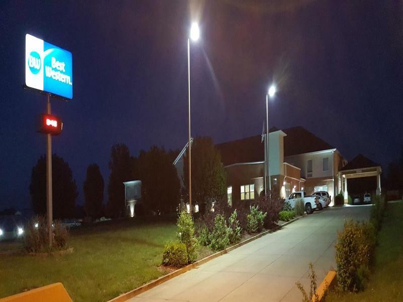 Best Western Teal Lake Inn Mexico Exterior photo
