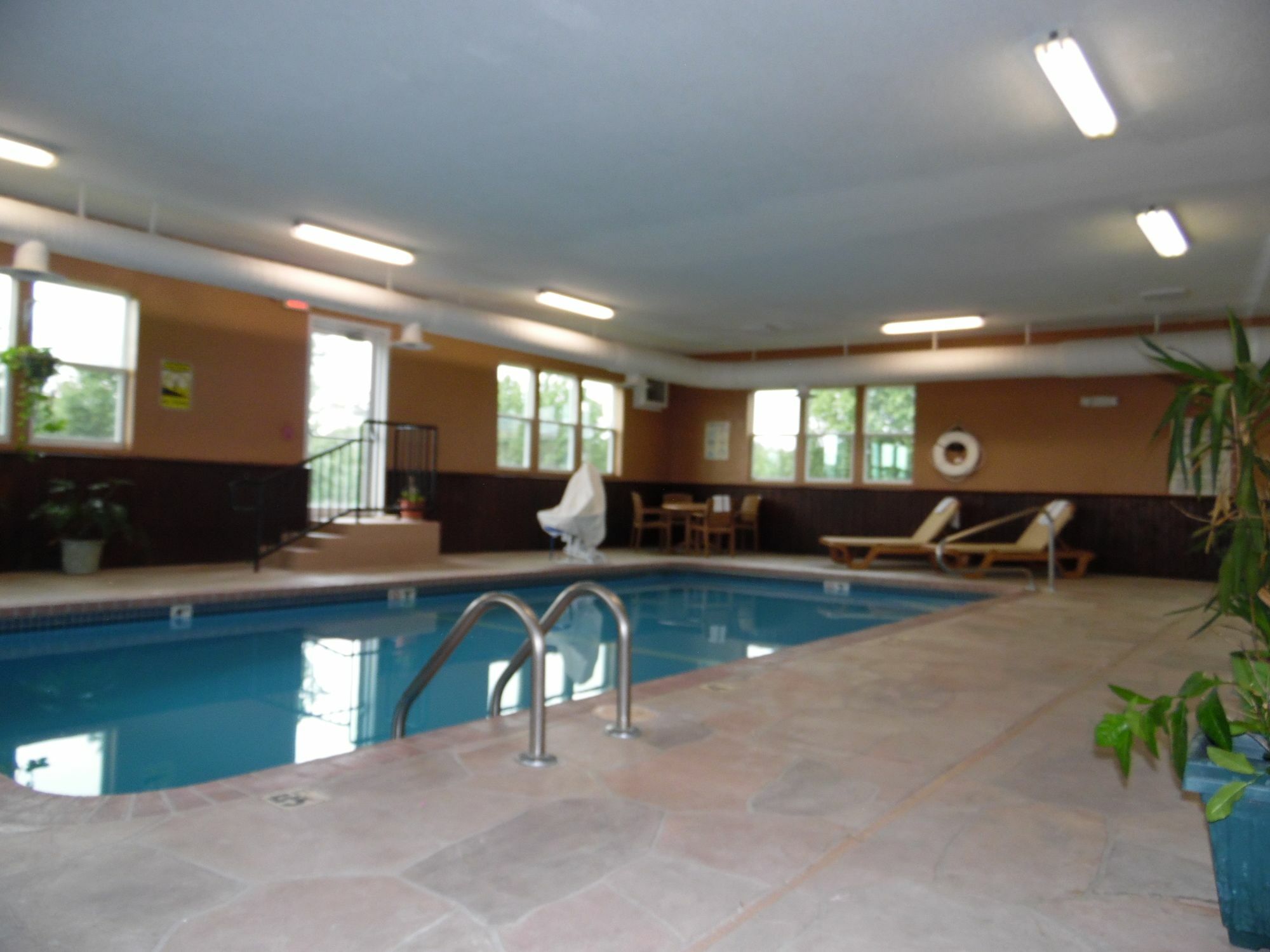 Best Western Teal Lake Inn Mexico Exterior photo