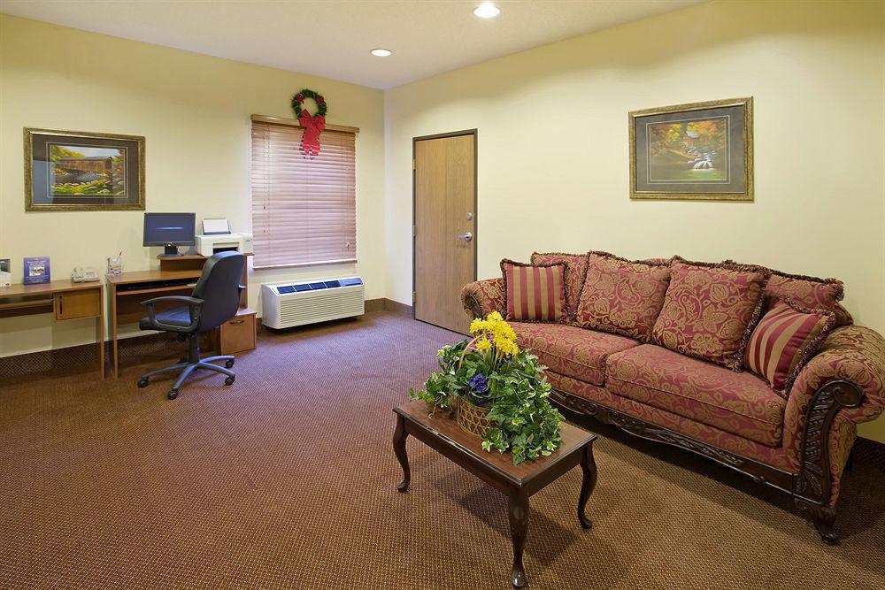 Best Western Teal Lake Inn Mexico Room photo
